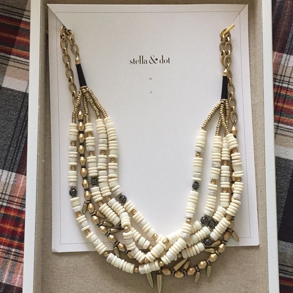 Stella and Dot Nomad Statement Necklace - Picture 1 of 4